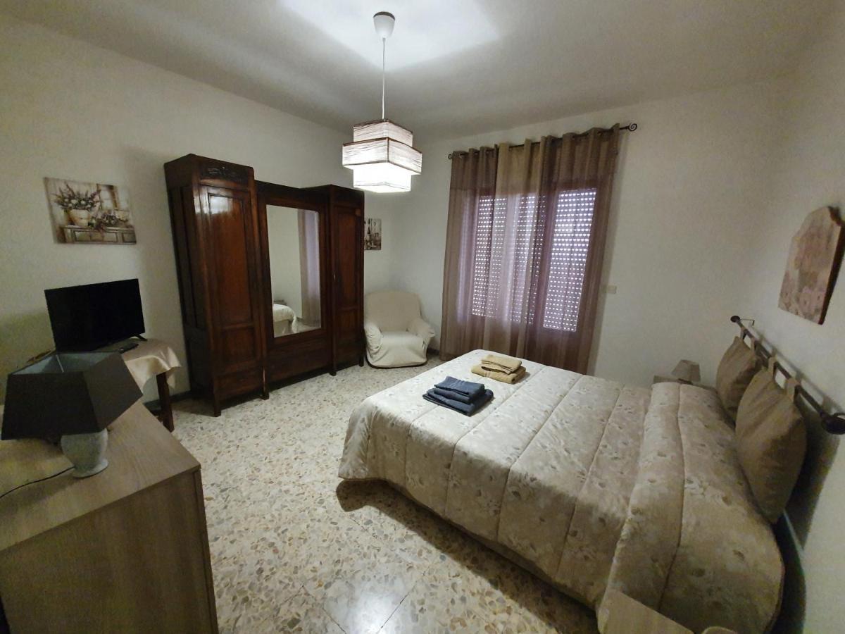Casa Papona Apartman Sezze Kültér fotó